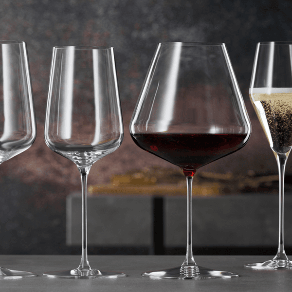SPIEGELAU Definition 8pk (4 Burgund og 4 Universal)